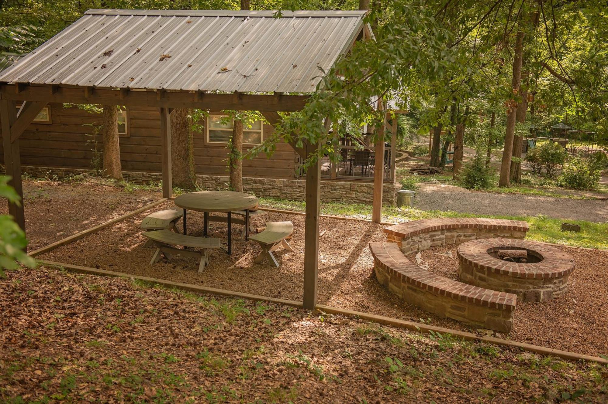Tiny Cabin Village Private Hot Tub Lynda Cabin Chattanooga Kültér fotó