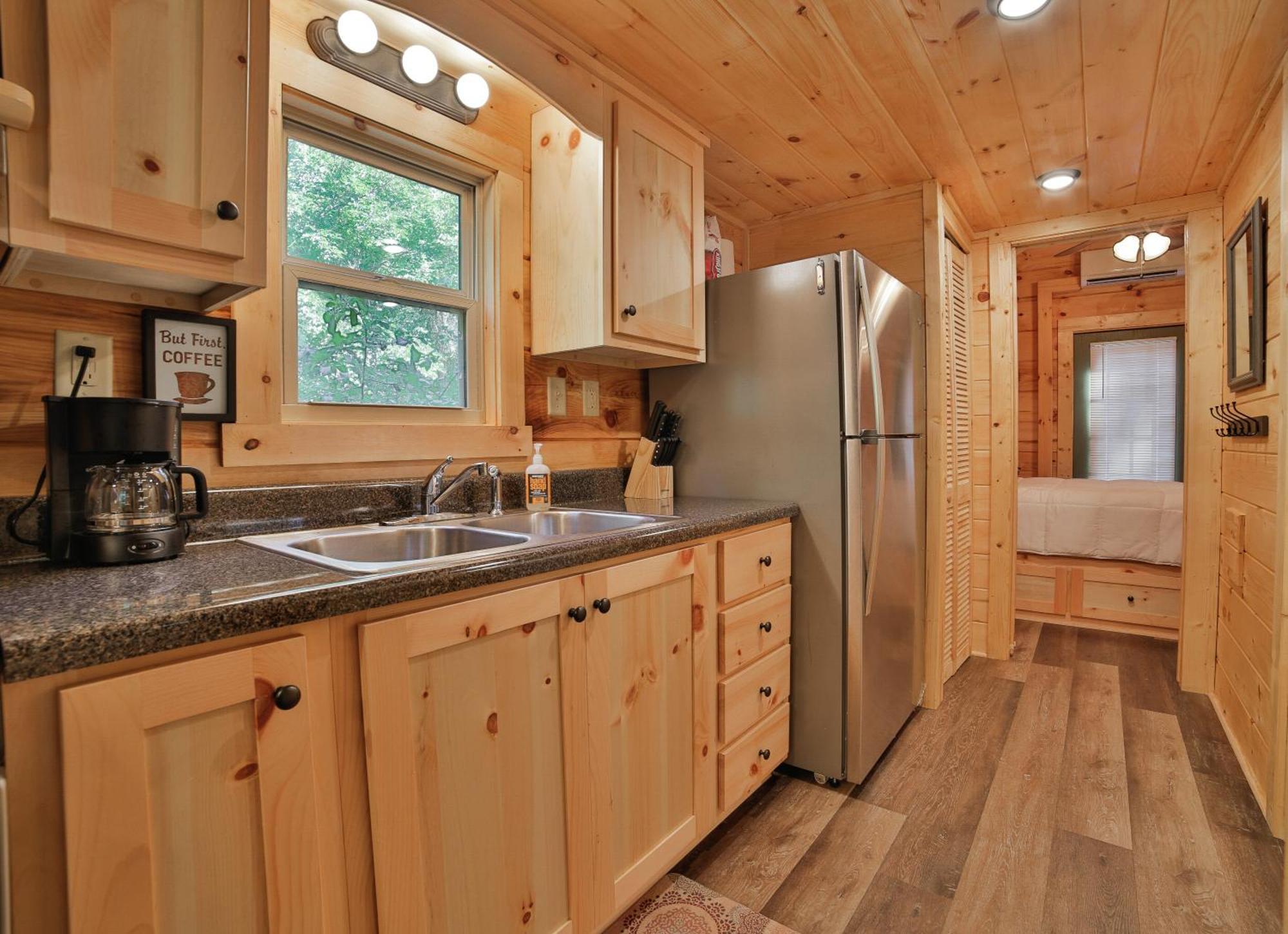 Tiny Cabin Village Private Hot Tub Lynda Cabin Chattanooga Kültér fotó